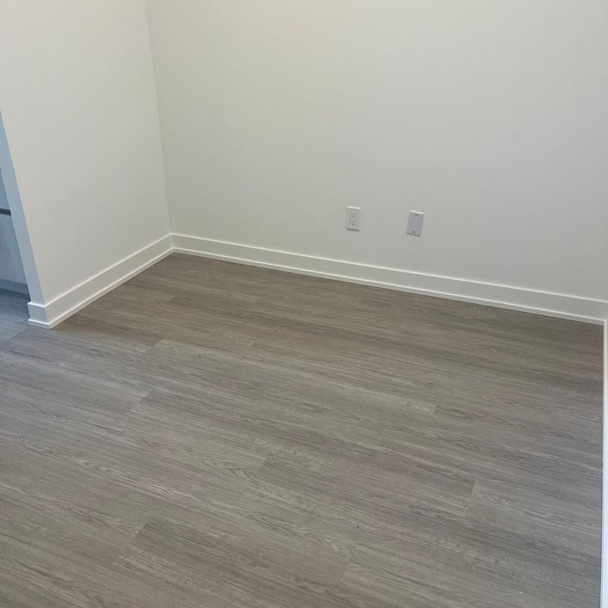 For Lease - 8188 Yonge Street Unit# 806, Markham, Ontario - Photo 1