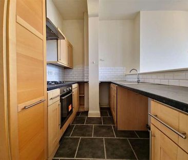 Grosvenor Place, Margate, CT9 - Photo 2