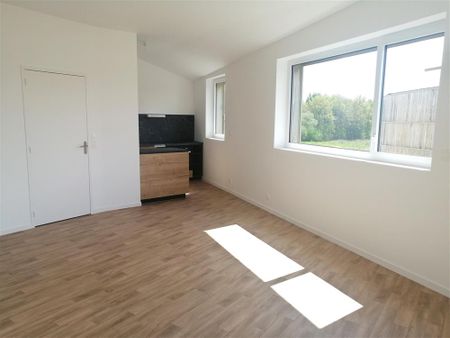 A LOUER - Appartement T3 Neuf - CHAVAGNE - Photo 5