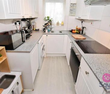 1 bedroom flat to rent - Photo 4