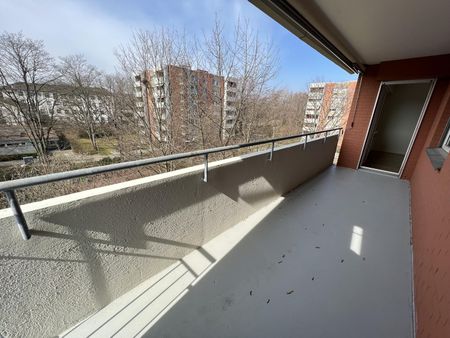 5 Zimmer, 101 m², 3. Stock - Photo 2