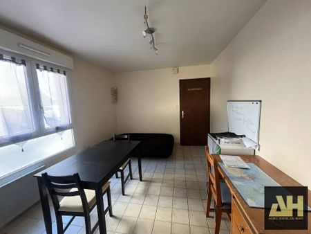 BREST - STUDIO - A DEUX PAS DES FACULTES - Photo 3