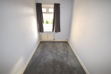 3 bedroom apartment to rent - Photo 5