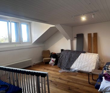 Modernes Wohnen in Zürich: Geräumige 4.5-Zimmerwohnung - Foto 3