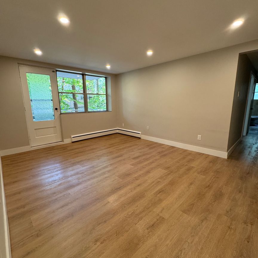 For Lease - 75 High Street Unit# 323, London South, Ontario - Photo 1