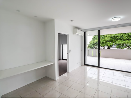 Unit 4, 38 Lawley Street, Kedron, QLD - Photo 5