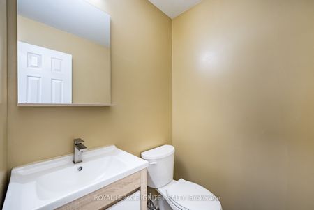 For Lease - 176 Wright Avenue, Toronto, Ontario - Photo 3