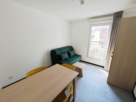 Location Appartement 1 pièce 18m² - Photo 2