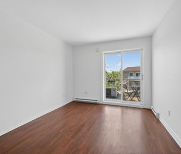 2004 Av. Harvard, Montréal (Côte-des-Neiges, QC H4A - Photo 6