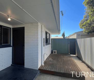 Beachside Lifestyle – Updated Unit! - Photo 4