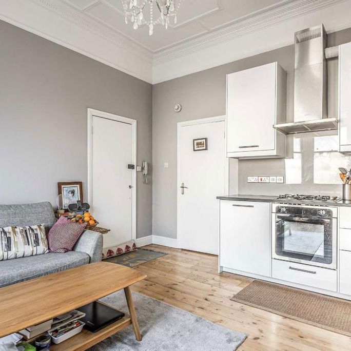 1 bedroom flat to rent - Photo 1