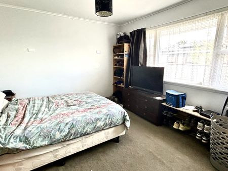 Family-Friendly Living - Owhata - Photo 2