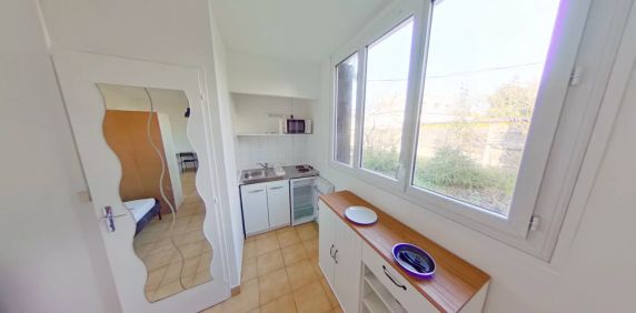 Maison à louer à Talence - Centre-ville, proche tram et commodités - Photo 2