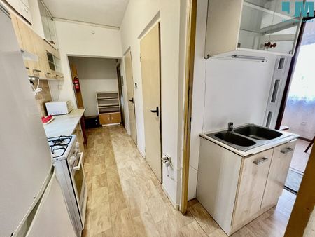 Pronájem bytu 4+1 63 m² - Fotografie 4