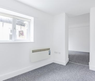 Leslie Street, Eastbourne - Photo 1