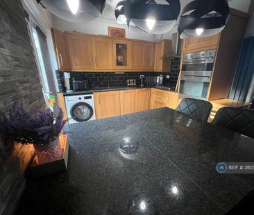 1 bedroom in a house share to rent - Photo 3