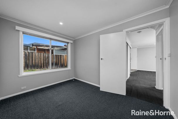 2/25 Hope Street, New Town, TAS 7008 - Photo 1