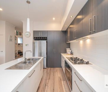 Family lifestyle Park side Prestige - Three Bedrooms Plus A Study - Photo 6