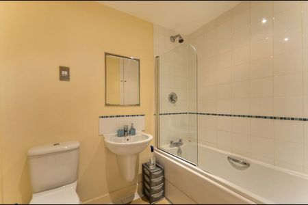 1 Bed Flat, Aegean Apartments, E16 - Photo 4