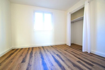 Location Appartement 2 pièces 40m² BASTIA 20200 - Photo 4