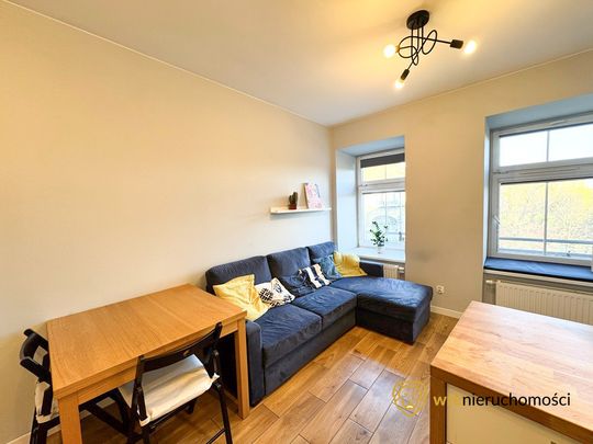 Przestronna kawalerka | Niskie opłaty | Kolejowa - Фото 1