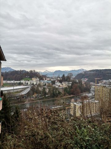 Vermietung nach Teilsanierung - Wohnen an ruhiger Lage in der Nähe der Stadt Luzern - Photo 3