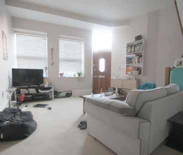 2 bedroom house to rent - Photo 2