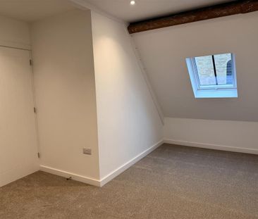 2 bedroom maisonette to rent - Photo 3