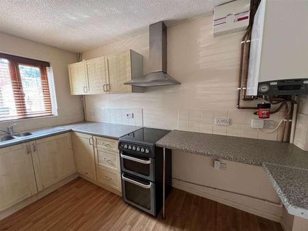 Clayfield Drive, Malvern, WR14 - Photo 4