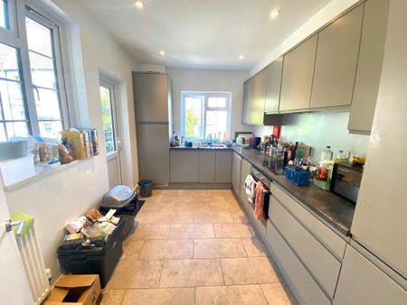 Bennett Road, Brighton - Photo 4