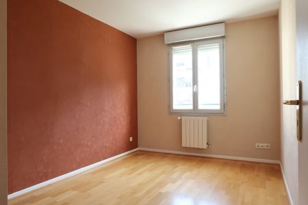 Location Appartement 3 pièces 64m² ST ETIENNE 42100 - Photo 4