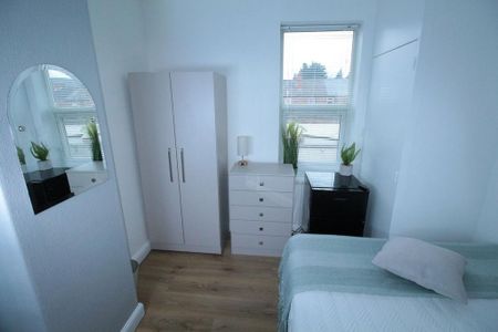 5 bedroom house share to rent - Photo 5