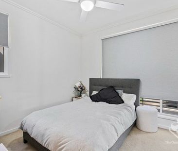 STYLISH TERRACE HOME IN ROBINA CLOSE TO EVERYTHING! - Photo 5