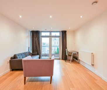 2 bedroom flat to rent - Photo 3