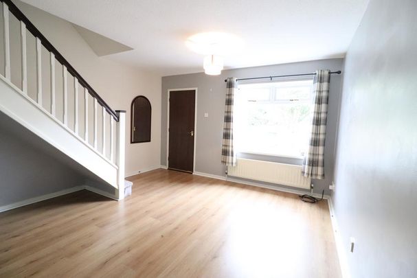 2 bedroom terraced house to rent - Photo 1