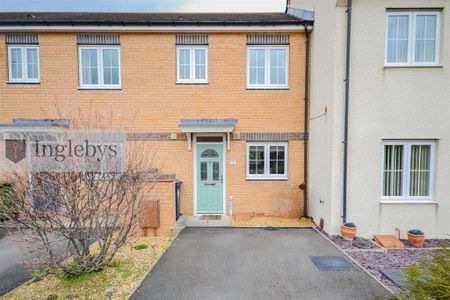 2 bedroom terraced house to rent - Photo 2