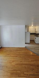 1er mois juillet gratuit- libre maintenant - 4 1/2 -1er étage avec balcon - Photo 3