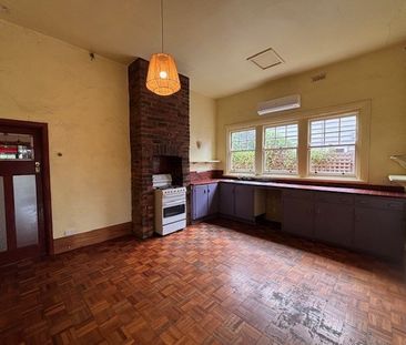 37 Bent Street, Northcote VIC 3070 - House For Rent | Domain - Photo 5