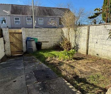 Cemetery Road, Bridgend, CF31 - Photo 2