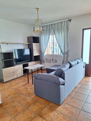 Alquiler de casa o chalet independiente en Camino Jarazmín, 30 - Photo 1