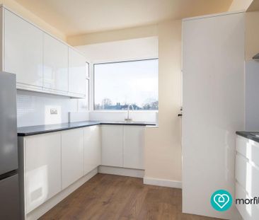 3 bedroom semi-detached house to rent - Photo 6