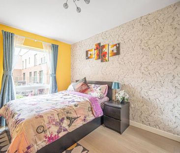 3 bedroom flat to rent - Photo 6