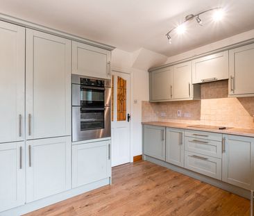 LLewellyn Close, Dublin 16, D16 FT68 - Photo 2