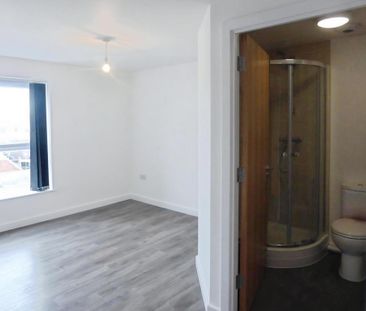 2 bedroom apartment to rent - Photo 4