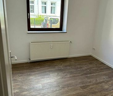 Top renovierte 2-Zimmer-Wohnung mit kleiner Terrasse im Herzen von Bremen Findorff - Foto 3