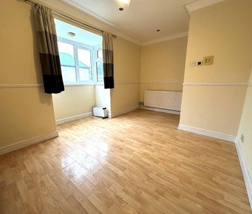 1 bedroom ground floor flat to rent - Photo 4