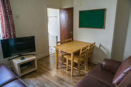 4 bedroom house to rent - Photo 3