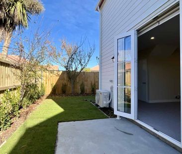 Prime Location 2 bedroom Townhouse - Photo 5