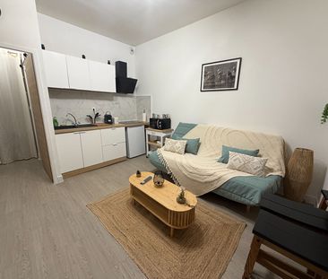 Location Appartement 2 pièces 28m² NIMES 30000 - Photo 2