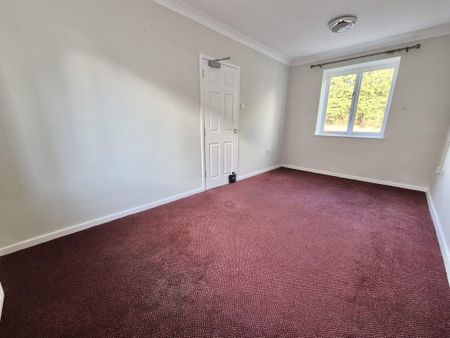 1 bedroom semi-detached bungalow to rent - Photo 3